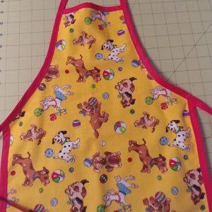 New Playful Puppy apron with red trim home sewn